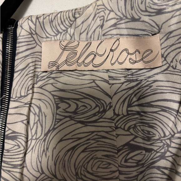 Lela Rose Green and Navy Sheath Dress - Picture 3 of 5